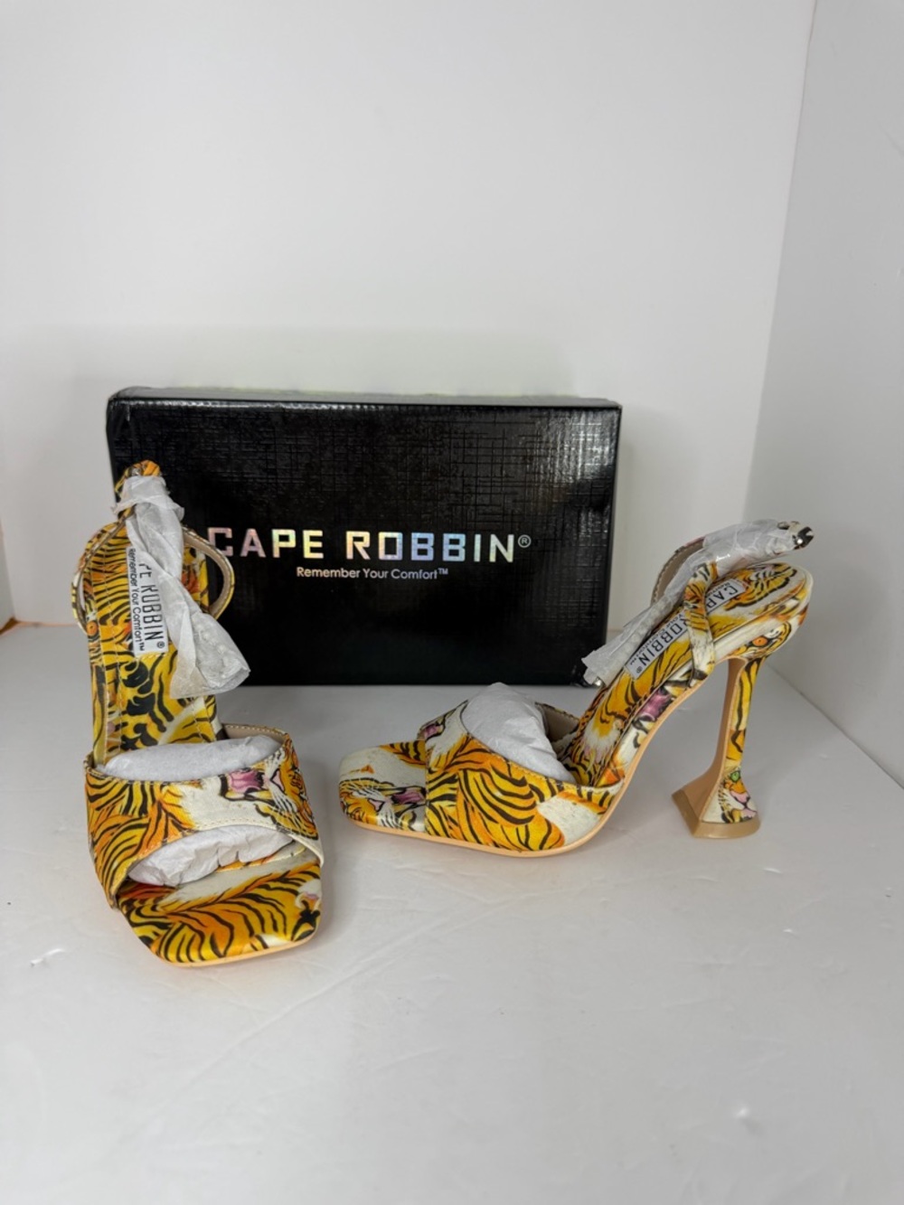 Cape Robbin Yellow Tiger-Print Open-Toe Heels with Orange Accent - Picture 7 of 9